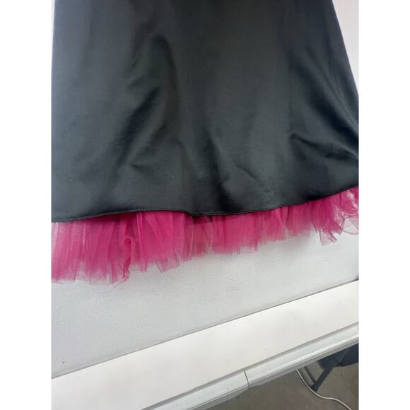 Vintage Y2K Formal Maxi Gown 7 Black Hot Pink Belt Goth Vampy Witchy Prom Dress - Picture 4 of 9